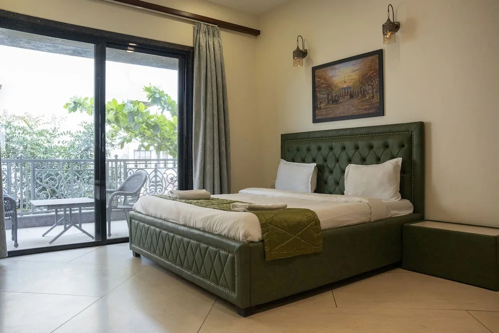 Vesperia Luxury Villas Lonavala