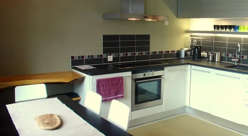 Apartment Genevrier - Spacious Balcony with Mont Blanc Views