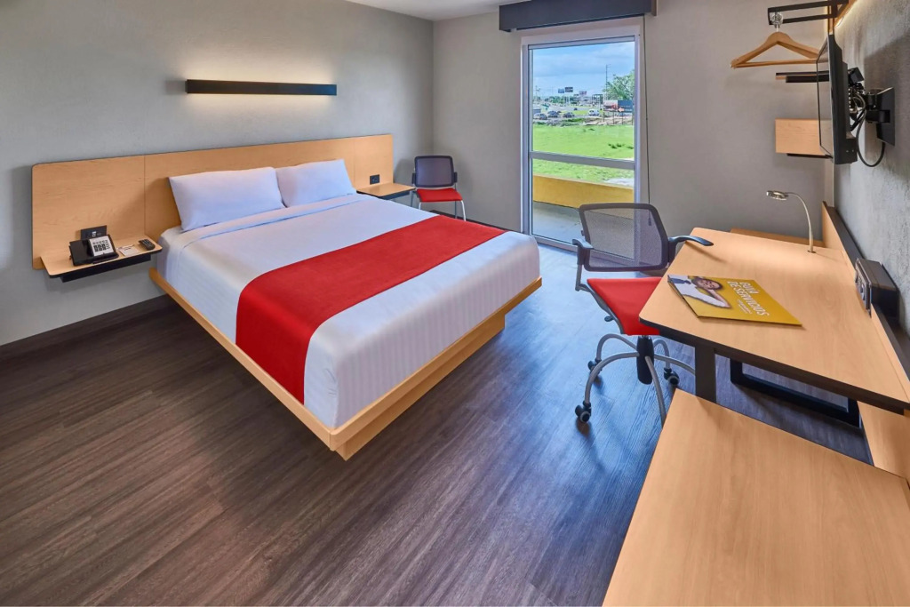 City Express by Marriott Celaya Galerias