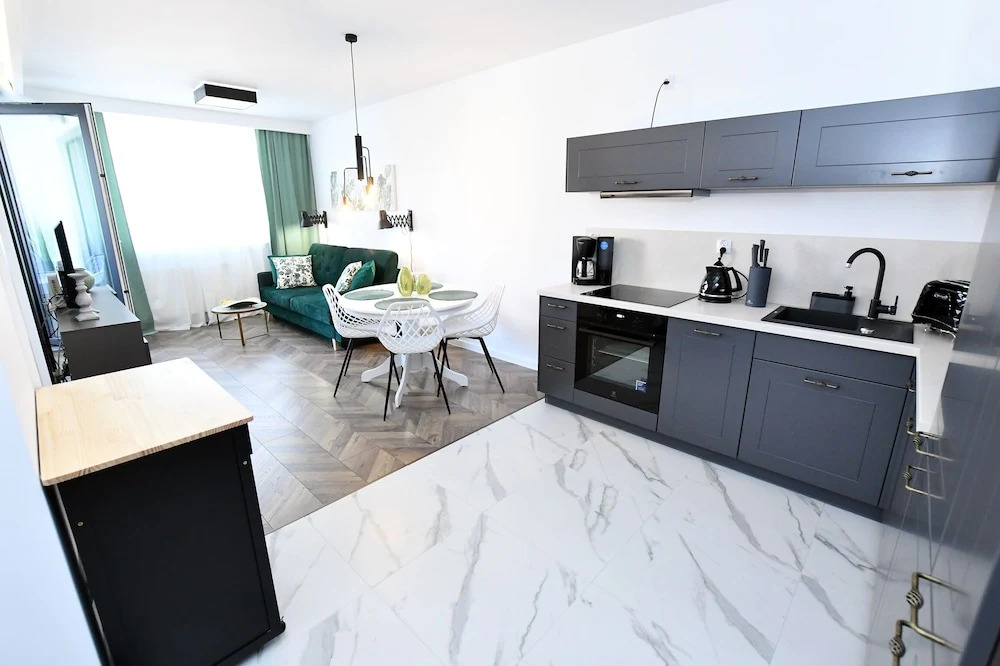 Biały Dom by Jantar Apartamenty Kołobrzeg
