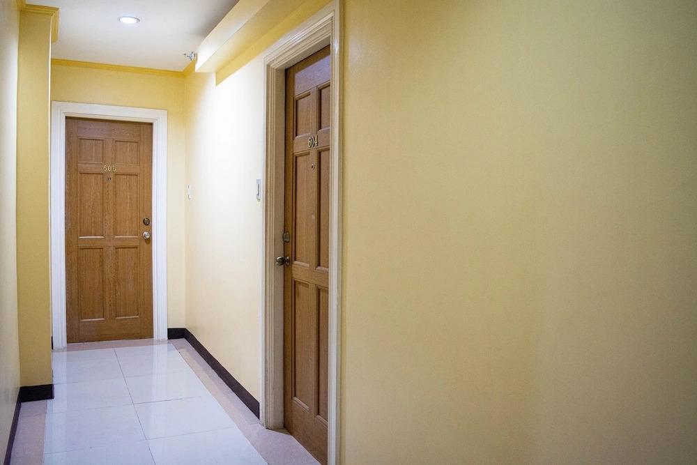 OYO 506 153 Executive Suites