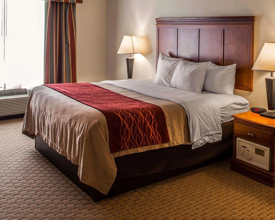 Comfort Inn & Suites Rogersville