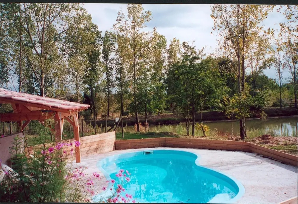 Villa With 2 Bedrooms in Saint-laurent-des-hommes, With Wonderful Lake