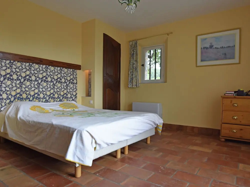 Provencal Air-conditioned Villa With Private Pool and Stunning Views