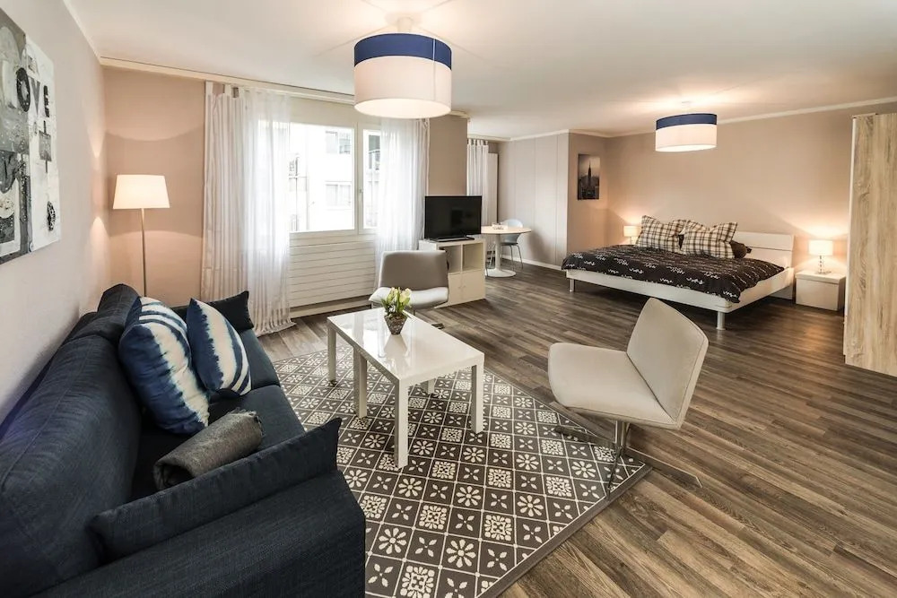 RELOC Serviced Apartments Zurich-Oerlikon