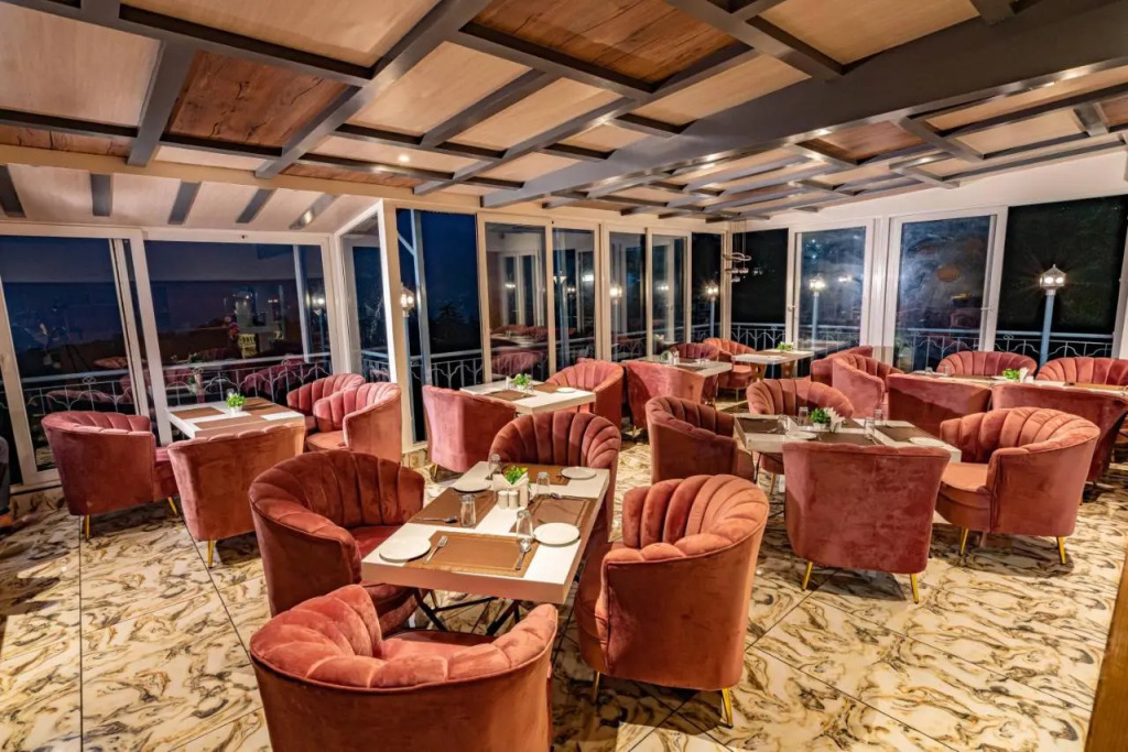 Ashiana Clarks Inn, Shimla