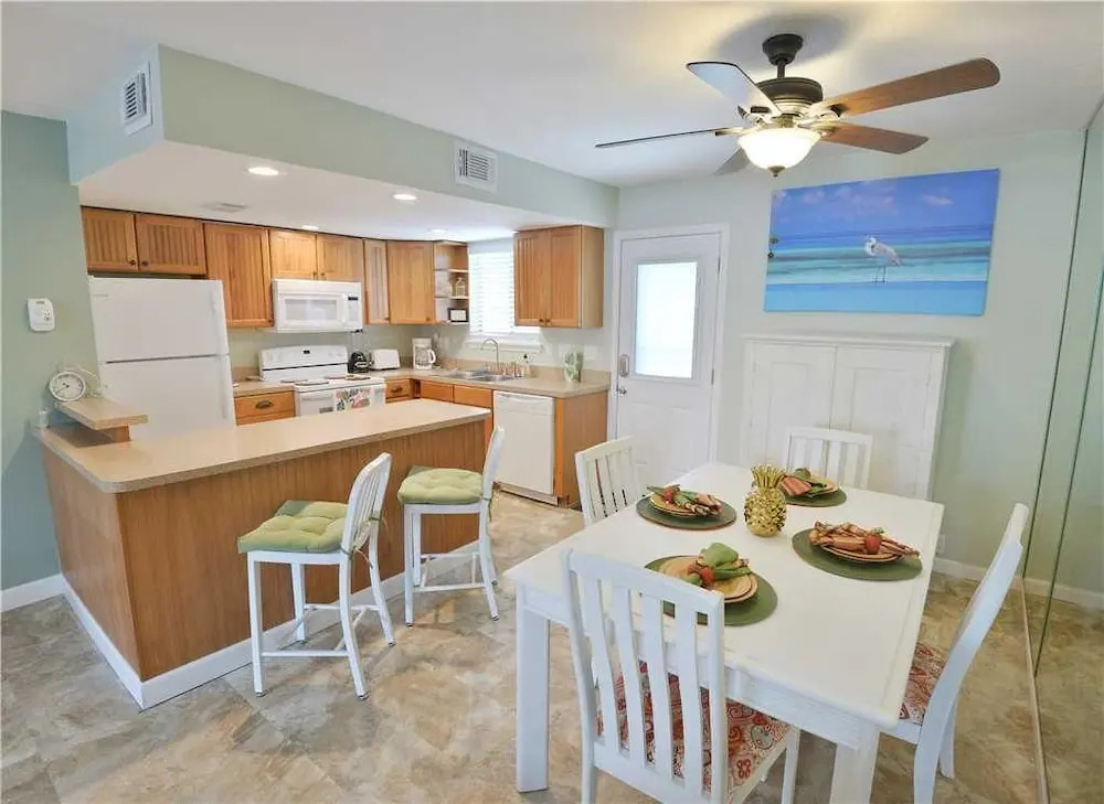 Gulf Highlands 109 - Two Bedroom Condo