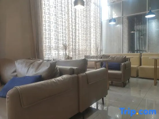 Weiyi Hotel