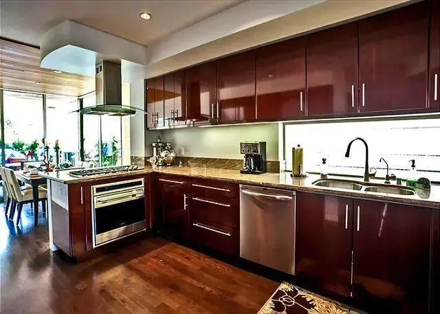 Luxury at Windansea