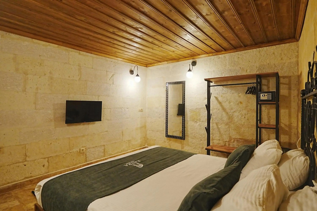 Kayra Cave Suites