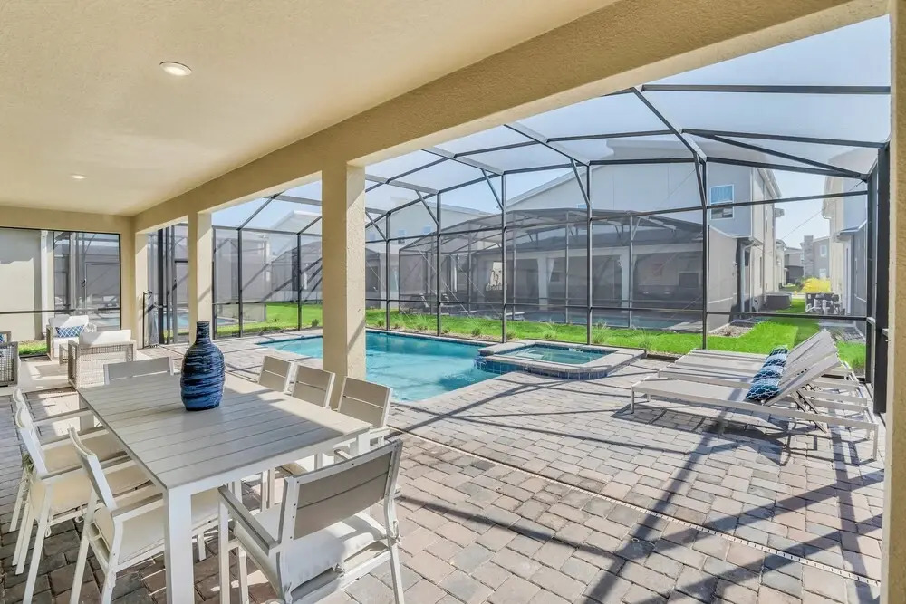 Target Villa Story Lake 6
