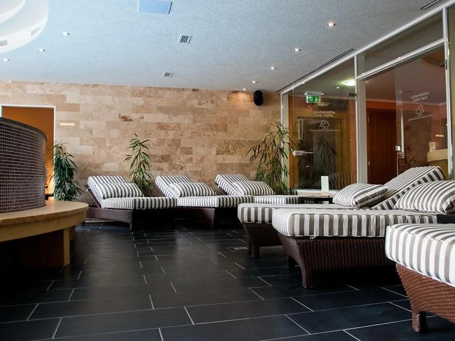 Erdőspuszta Club Hotel