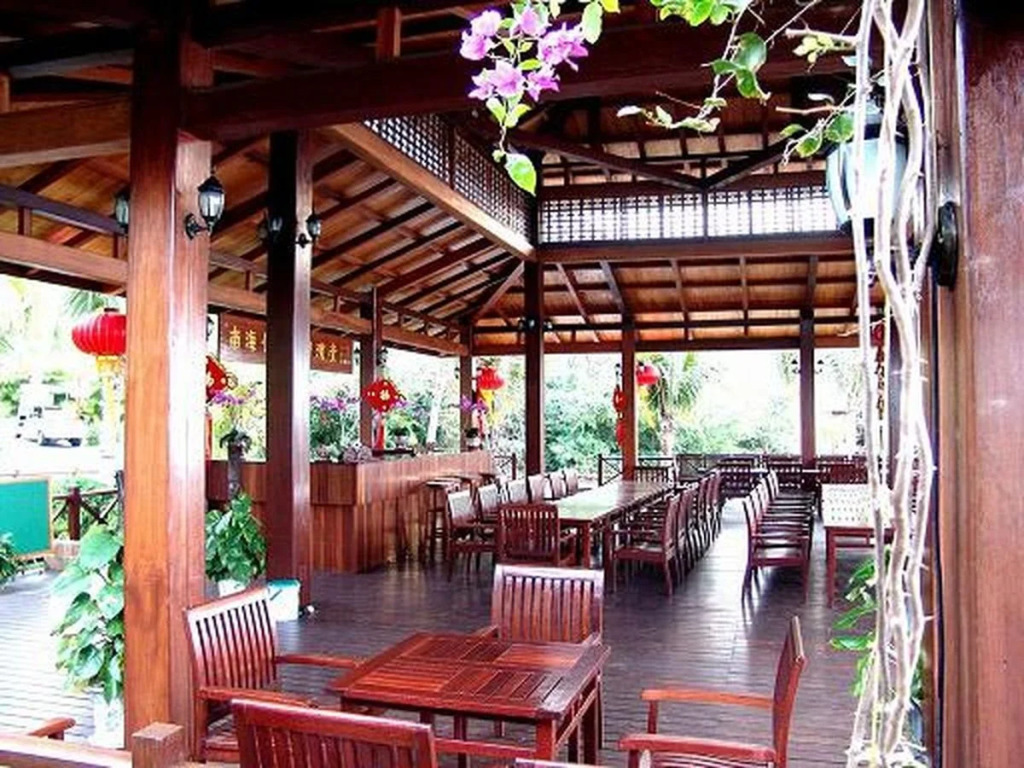 Moon Bay & Resort Sanya