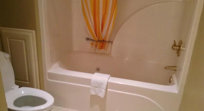 Winton Inn & Suites