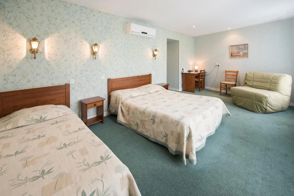 Les Ambassadeurs hôtel 3 Etoiles nouvelles chambres 2026 logis hôtel
