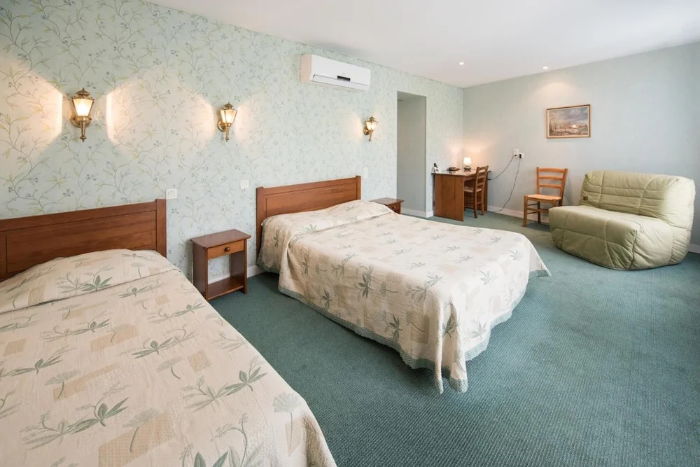 Les Ambassadeurs hôtel 3 Etoiles nouvelles chambres 2026 logis hôtel