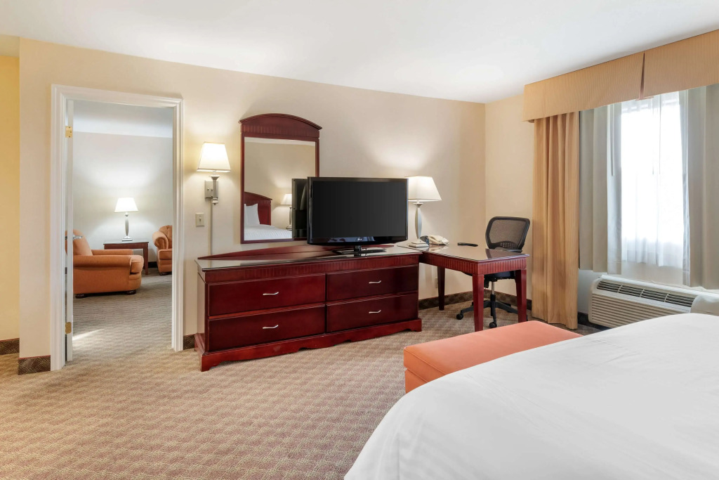 Best Western Plus West Covina Inn