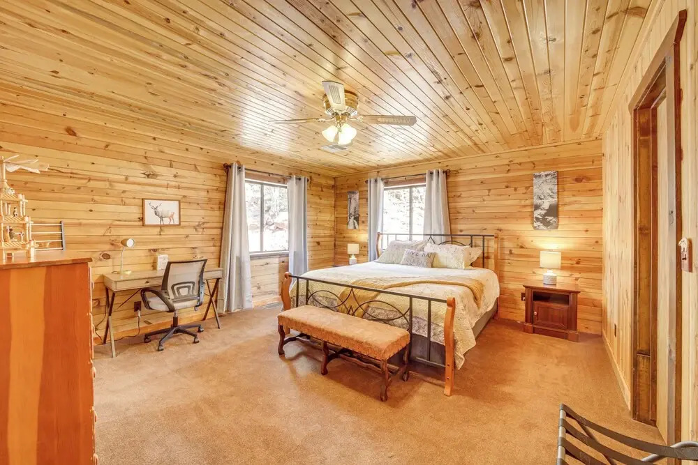 Mtn & Golf Course Views: Payson Retreat!