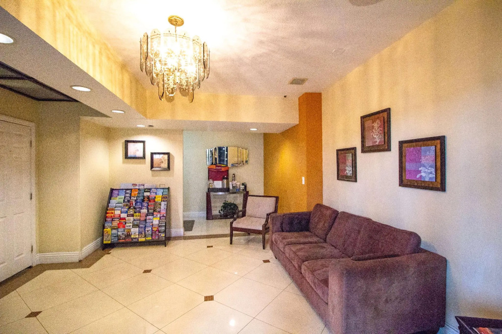 Hotel Pacific, Manhattan Beach
