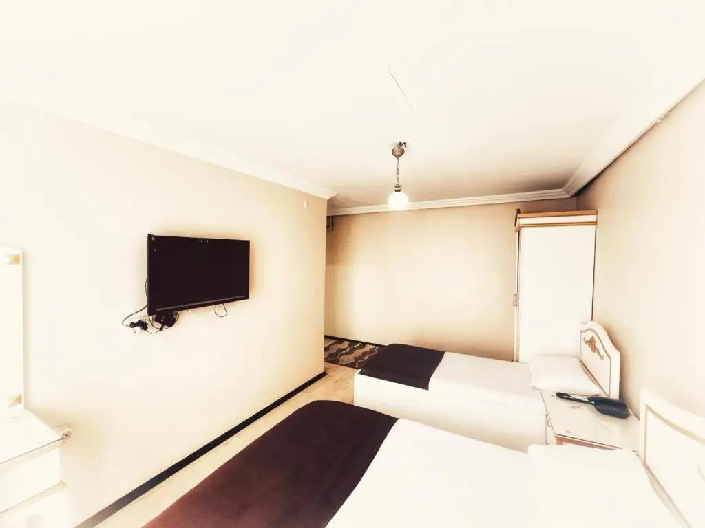 Seref Hotel