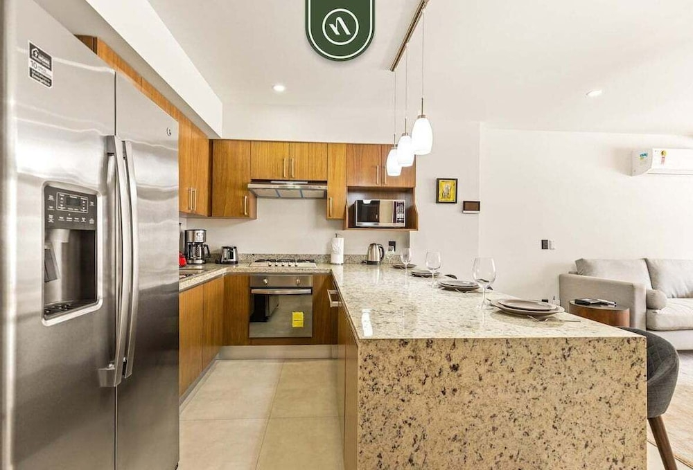 Amazing 2BR Condo in Romantic Zone - Rooftop Pool