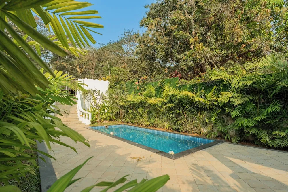 ELIVAAS Maison 10 Luxe 4 BHK Villa