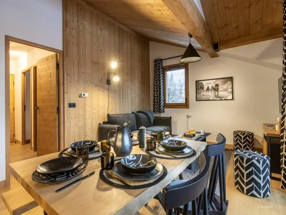 Apartment in La Chapelle Near Cret-beni Lift