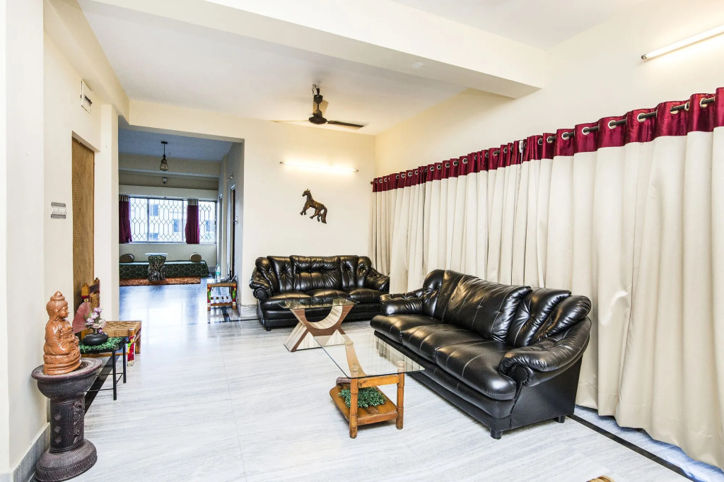 FabHotel Serena II