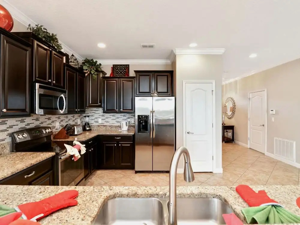 1415 Moon Valley Drive