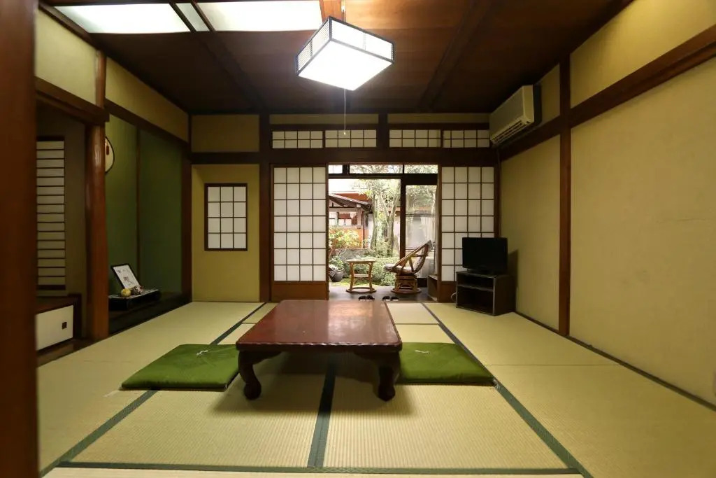 Gunkakutei