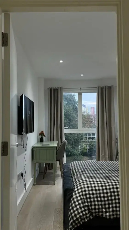 Boutique-style Apartment Near Central London