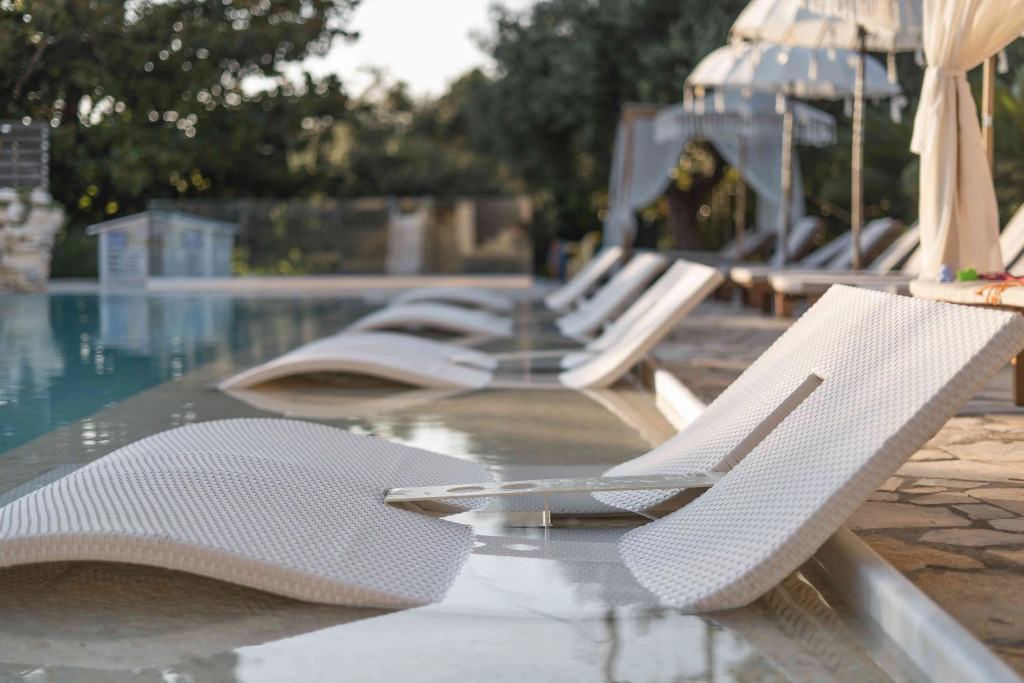 Nefeli Hotel