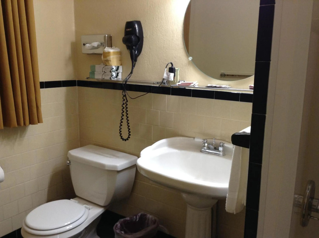 Briarcliff Motel