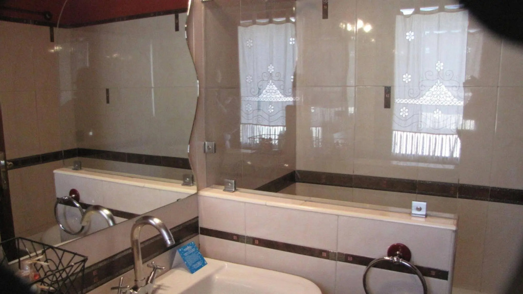 Me Natural Rooms
