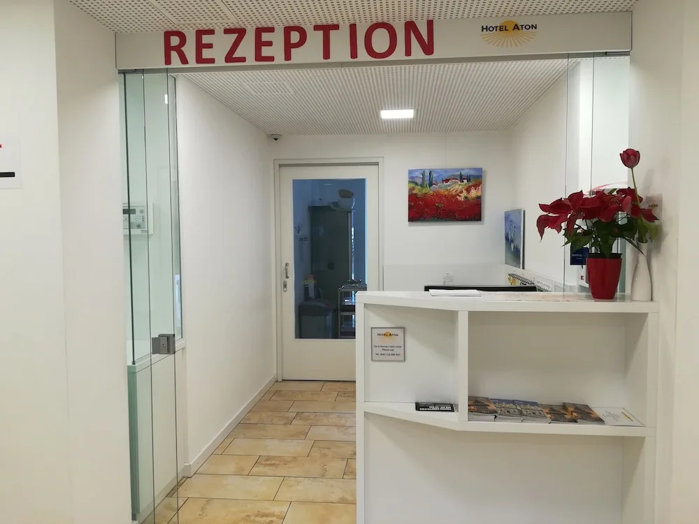 Hotel Aton