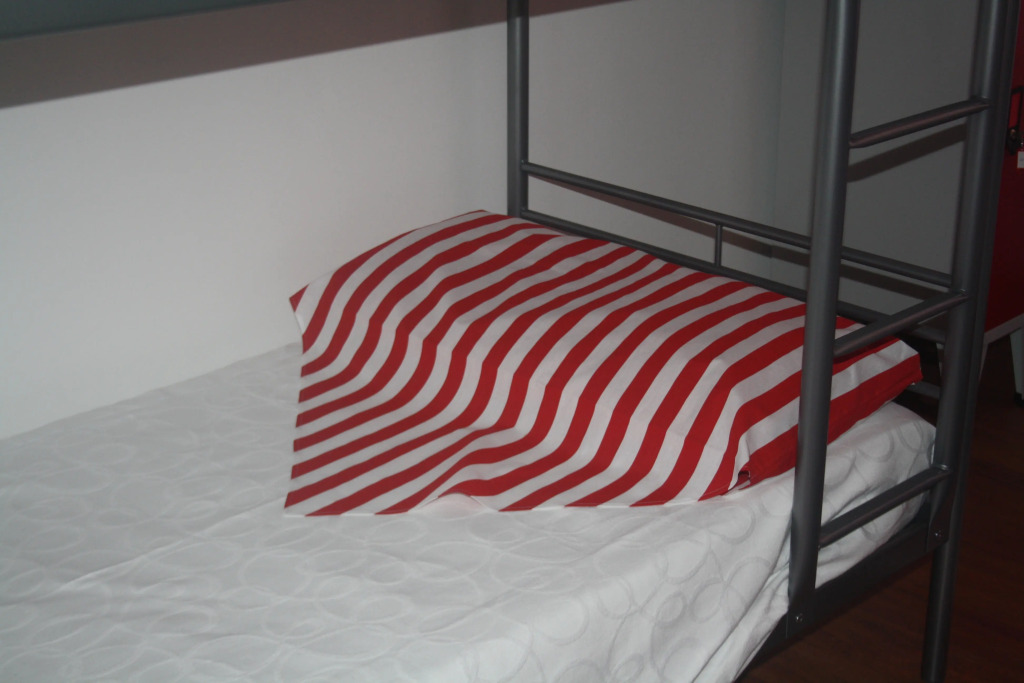 Hostel 402