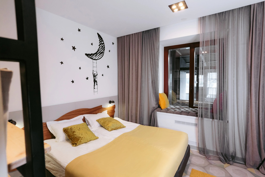 Хостел Poshtel VDali