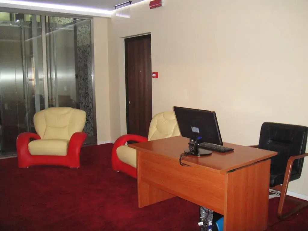 Sky 2 Hotel Tirana