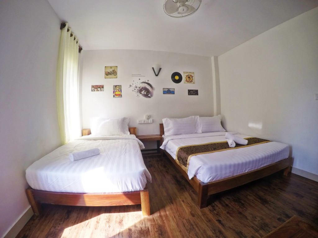 Отель Sky Garden Boutique