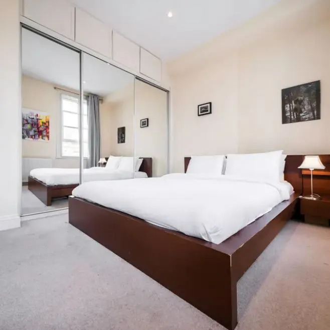 Апартаменты Stylish 2 Bed Sleeps 4