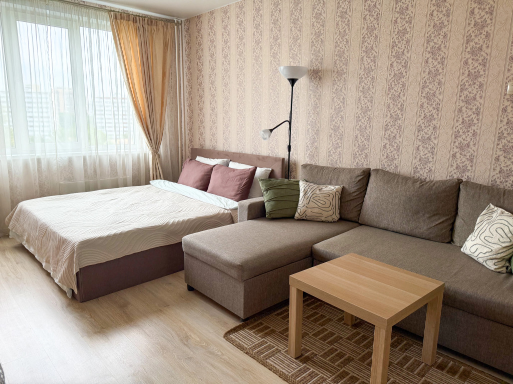 S Krasivym Vidom Okolo Bolnitsy Flat