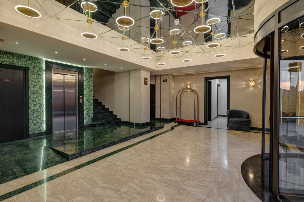 Sole Palace