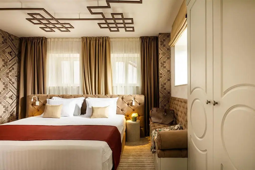Art Boutique Hotel Gallery 37 Plovdiv - Superb Location in the Old Town