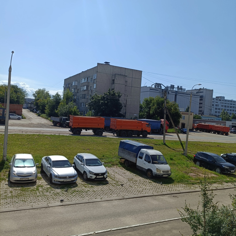 Квартира в тихом уютном райончике