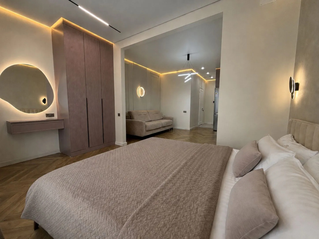 Meridian 151 Residence Flat