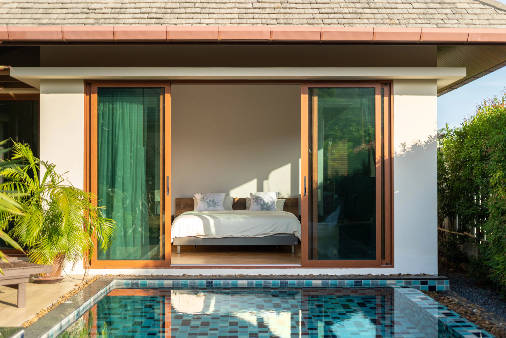 Вилла 3BR Family Villa - Pool NaiHarn Rawai