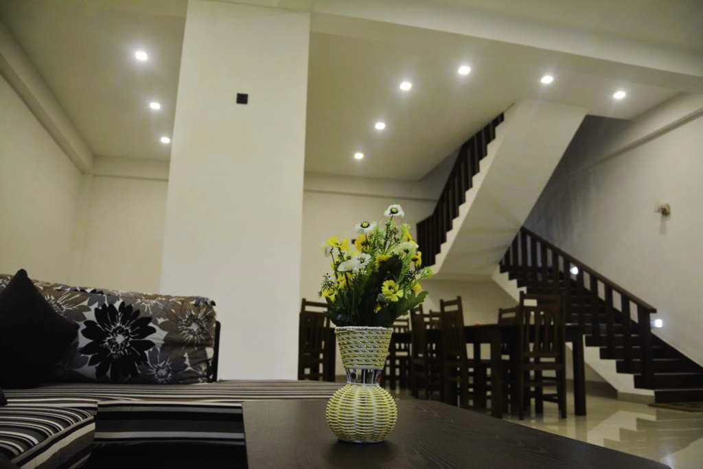 Sea View Tourist Inn