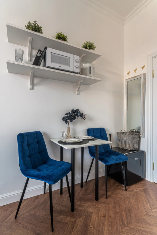 Апартаменты D apartments студия с видом на Невский проспект 2