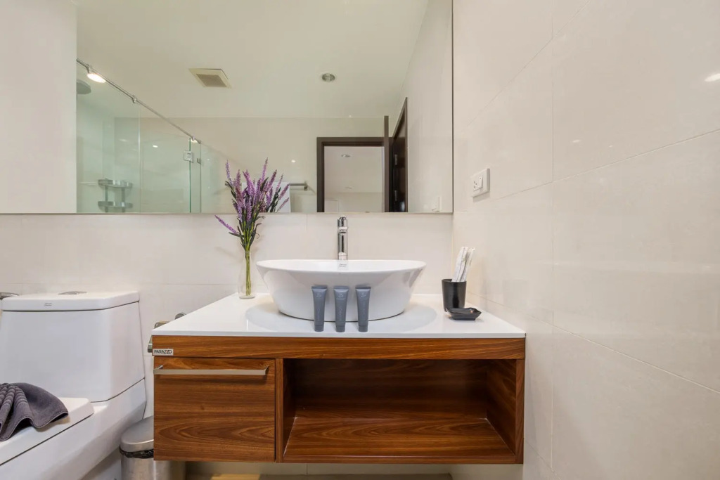 Апартаменты Suite Selayar Rawai Beachfront Title Condo