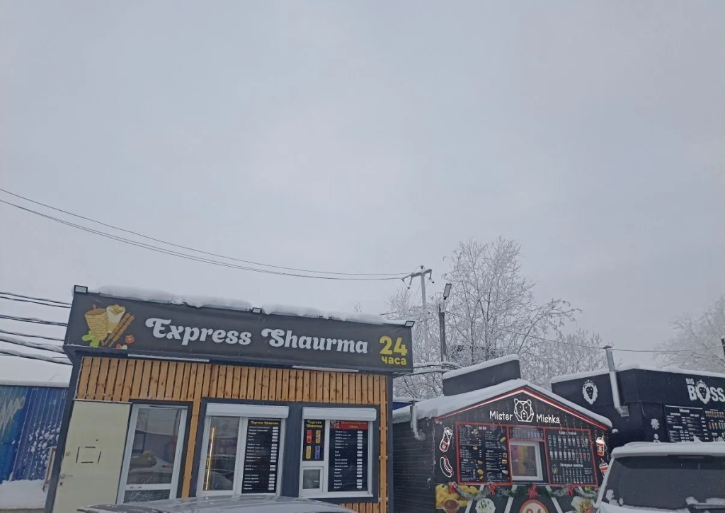 Квартира совpеменная евро-двуxкомнaтная в цeнтpе города